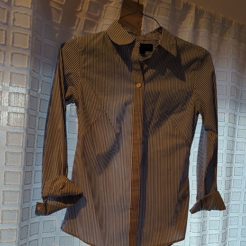 Banana Republic Womens Striped Blue Shirt